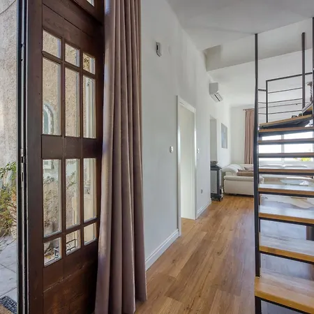 Apartment Aparatman Rijeka